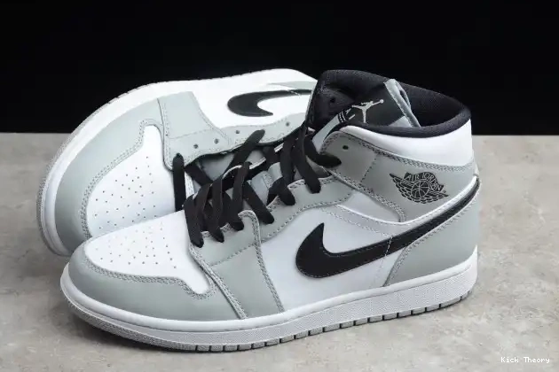 Kick Theory Grey AIR Smoke 554724-092 Light Mid Jordan 1 0517